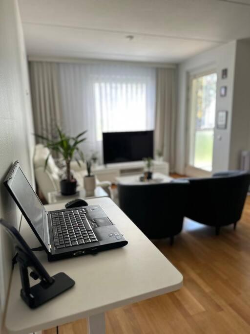 Lovely Apartment Near The Beach Хелзинки Екстериор снимка